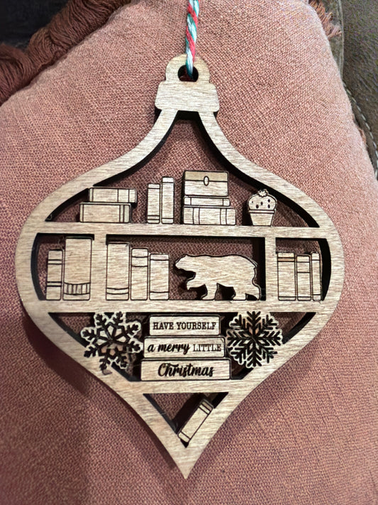 Bear Bookshelf Ornament