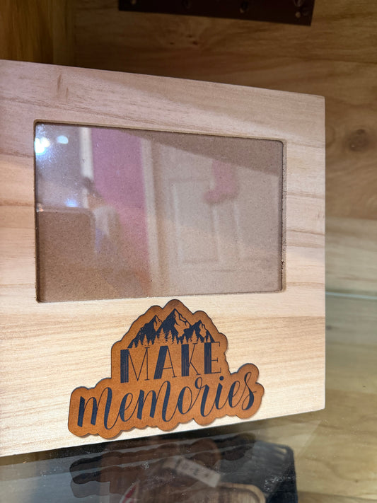 Making Memories Frame