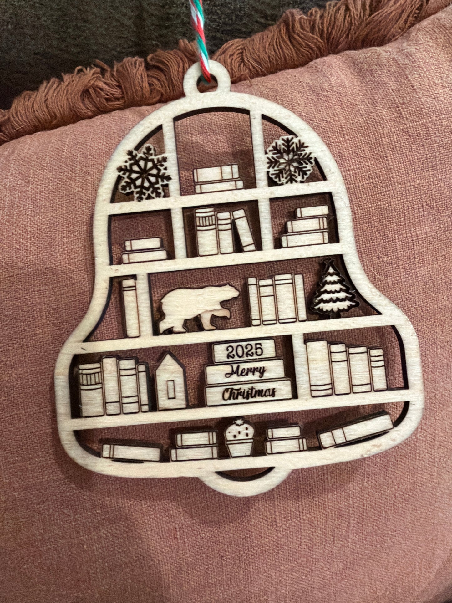 Bear Bookshelf Ornament (Bell)